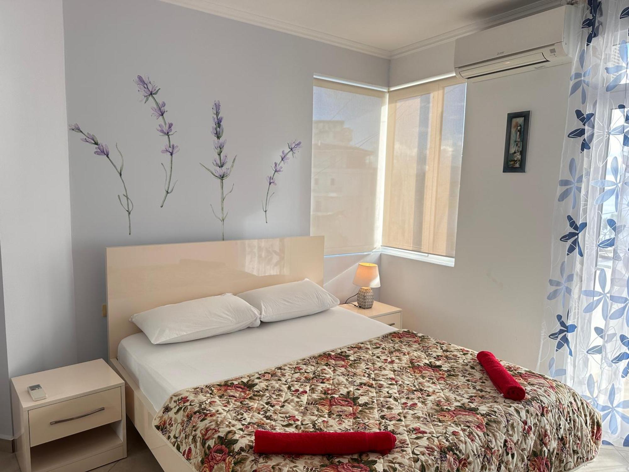 Violet Sea View Apartment Саранде Екстериор снимка